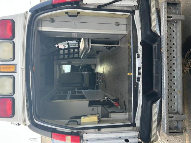 1GBZGUCL4D1147653 - 2013 CHEV EXPRESS G3500 WHITE photo 9