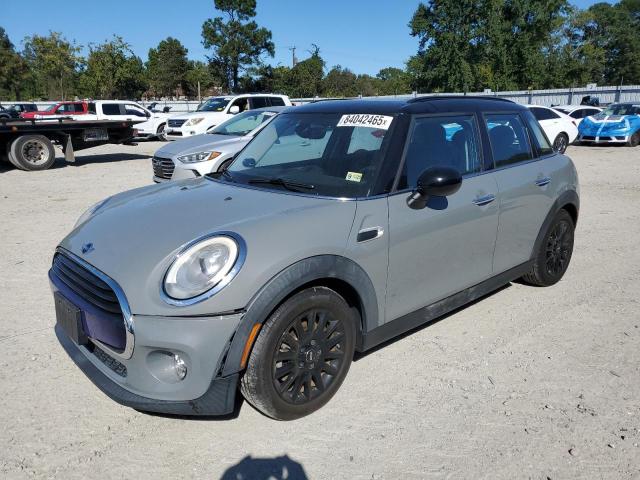 2016 MINI COOPER, 