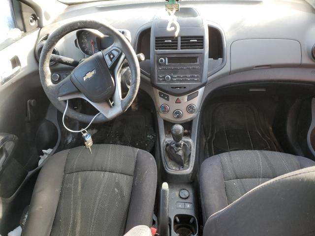 1G1JB5EH2D4192409 - 2013 CHEVROLET SONIC LS წითელი ფოტო 8