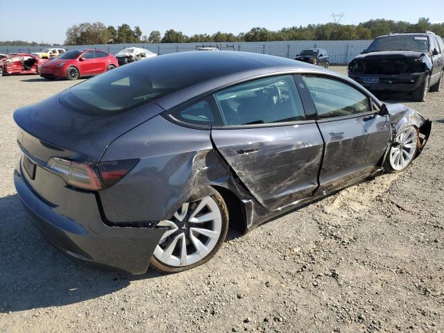 5YJ3E1EA4NF299961 - 2022 TESLA MODEL 3 Сірий фото 3