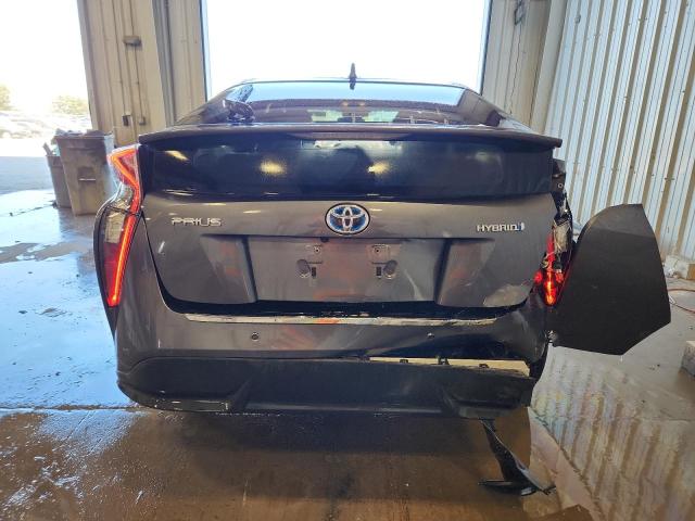 JTDKARFU8J3065635 - 2018 TOYOTA PRIUS 石墨色 照片 6