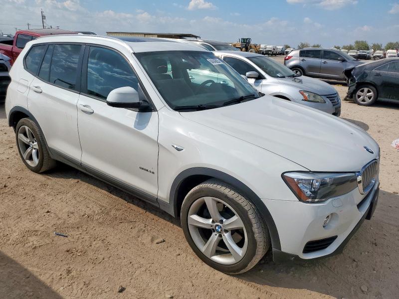 5UXWZ7C52H0V85013 - 2017 BMW X3 SDRIVE28I WHITE photo 4