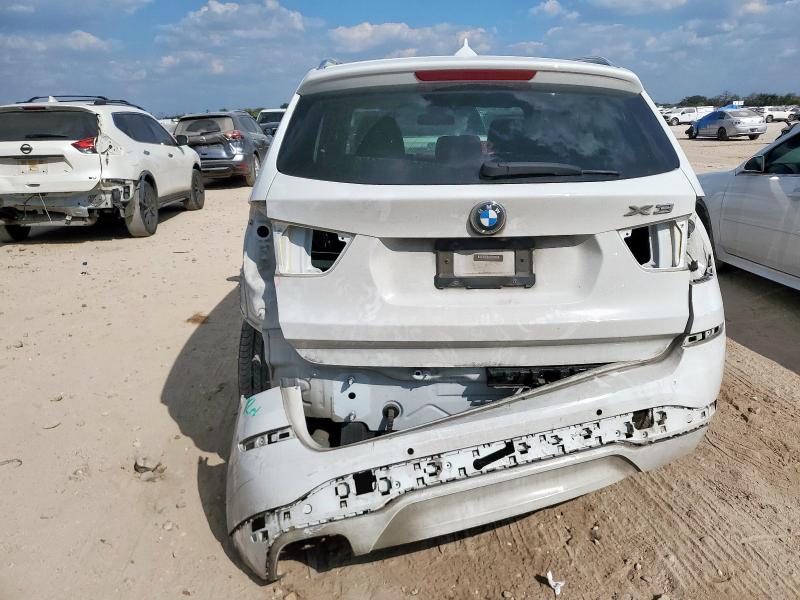 5UXWZ7C52H0V85013 - 2017 BMW X3 SDRIVE28I WHITE photo 6