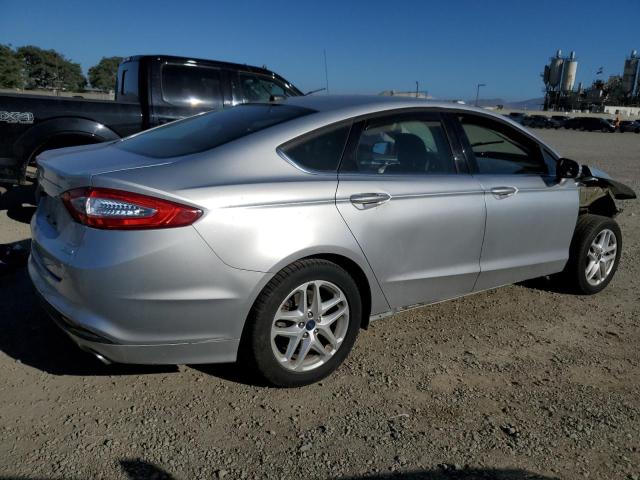 3FA6P0HD8ER158743 - 2014 FORD FUSION SE Արծաթագույն լուսանկար 3
