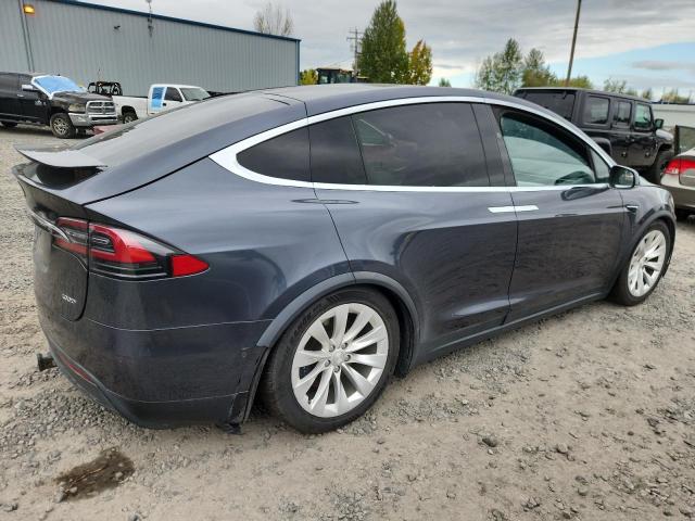 5YJXCBE23JF087732 - 2018 TESLA MODEL X Grau Foto 3