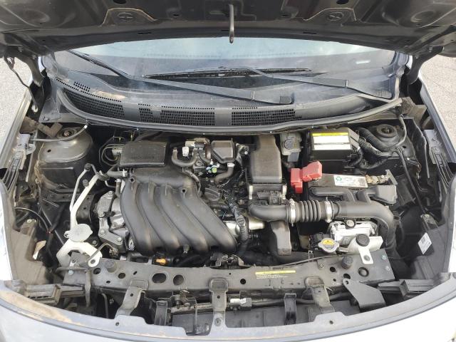 3N1CN7AP3KL842245 - 2019 NISSAN VERSA S ნაცრისფერი ფოტო 11