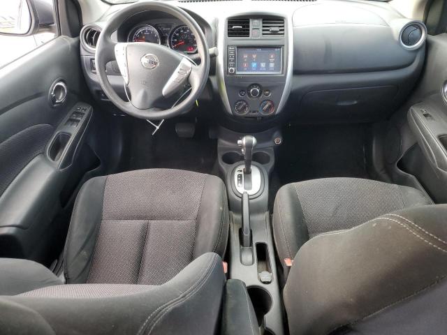 3N1CN7AP3KL842245 - 2019 NISSAN VERSA S ნაცრისფერი ფოტო 8