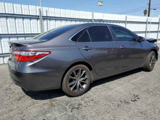 4T1BF1FK6GU187684 - 2016 TOYOTA CAMRY LE GRAY photo 3