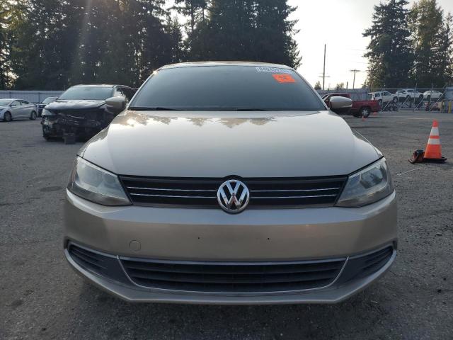 3VWD17AJ2EM214102 - 2014 VOLKSWAGEN JETTA SE BEIGE photo 5