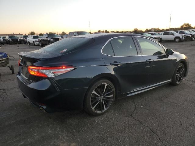 4T1B61HK4JU627339 - 2018 TOYOTA CAMRY XSE Mavi foto 3