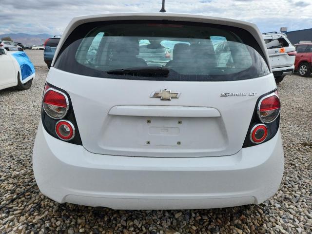 1G1JC6SH2D4110993 - 2013 CHEVROLET SONIC LT თეთრი ფოტო 6