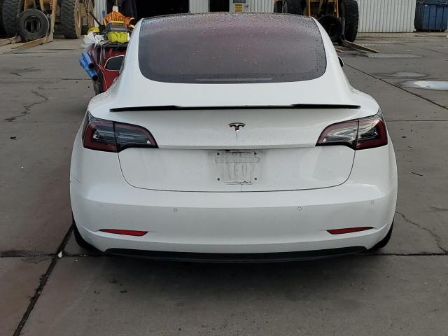 5YJ3E1EA3JF025144 - 2018 TESLA MODEL 3 白色 照片 6