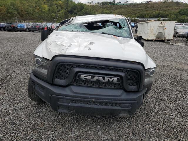 1C6RR7GGXPS517904 - 2023 RAM 1500 CLASS SLT Biały zdjęcie 5