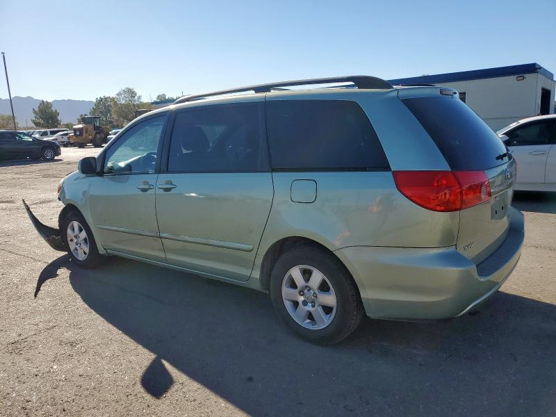 5TDYK4CC6AS313126 - 2010 TOYOTA SIENNA XLE მწვანე ფოტო 2