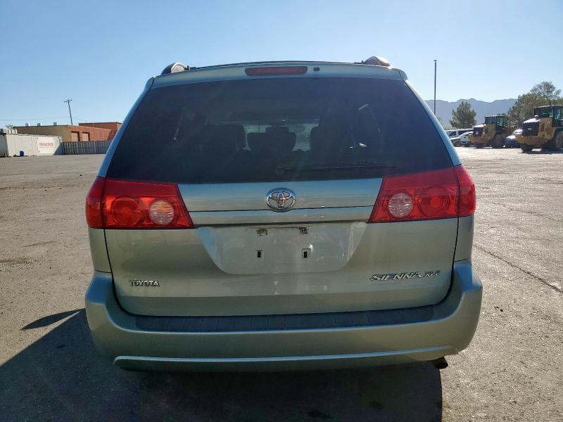 5TDYK4CC6AS313126 - 2010 TOYOTA SIENNA XLE მწვანე ფოტო 6