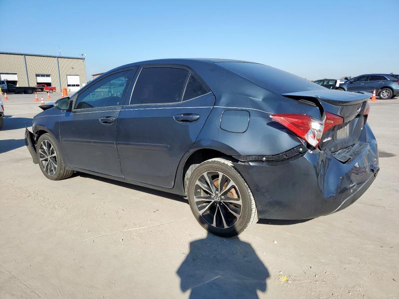 5YFBURHE5HP702544 - 2017 TOYOTA COROLLA L გრაფიტი ფოტო 2