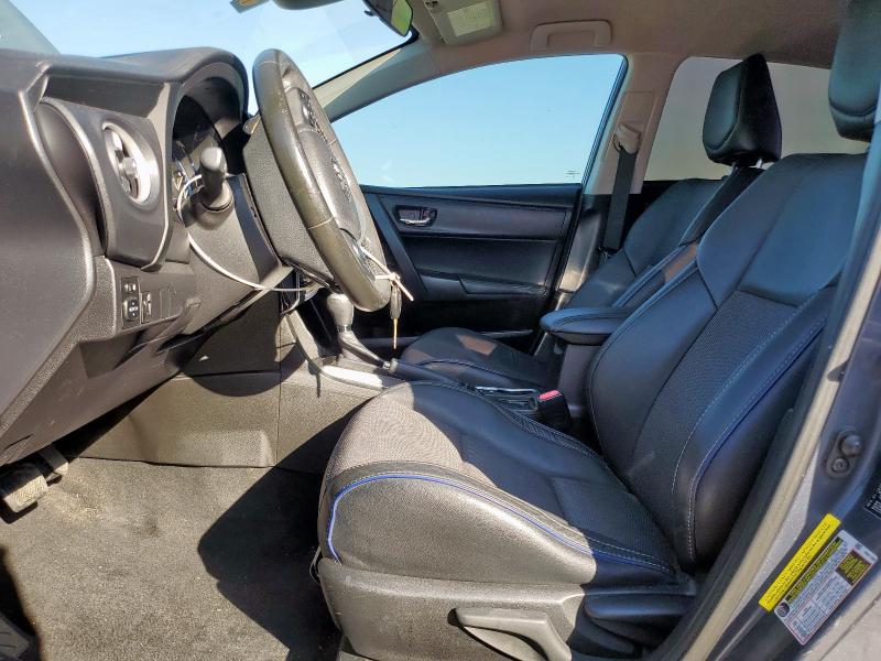 5YFBURHE5HP702544 - 2017 TOYOTA COROLLA L გრაფიტი ფოტო 7