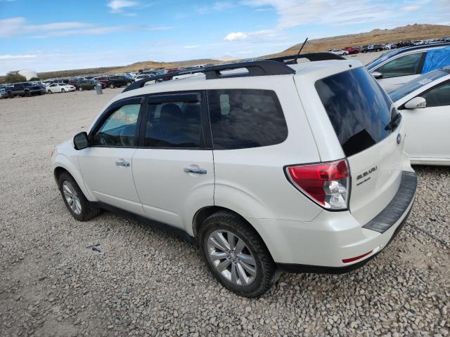 JF2SHADCXCH444568 - 2012 SUBARU FORESTER 2.5X PREMIUM WHITE photo 2