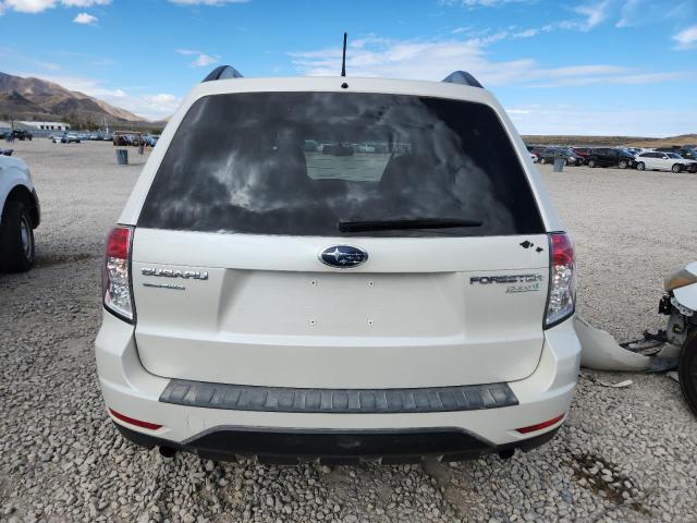 JF2SHADCXCH444568 - 2012 SUBARU FORESTER 2.5X PREMIUM WHITE photo 6