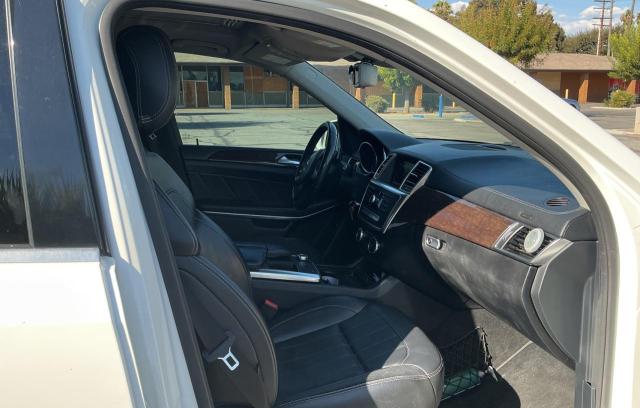 4JGDF7CE2EA382691 - 2014 MERCEDES-BENZ GL 450 4MATIC WHITE photo 5