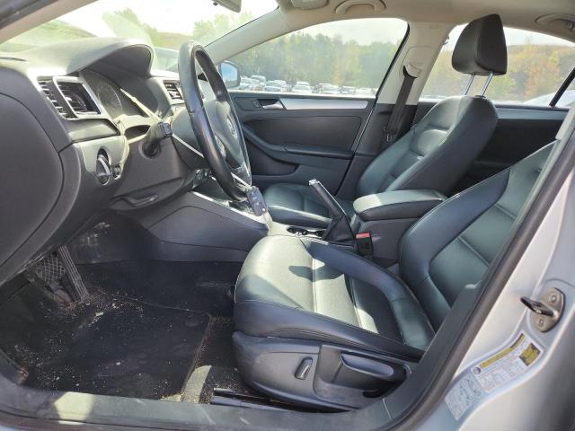 3VWDX7AJXDM410625 - 2013 VOLKSWAGEN JETTA SE Argent photo 7