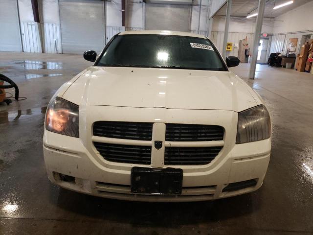 2D4FV48V15H534049 - 2005 DODGE MAGNUM SXT 白色 照片 5