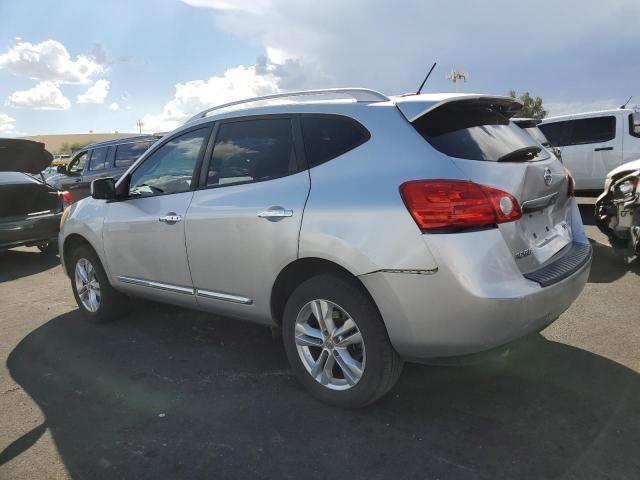 JN8AS5MV4DW126757 - 2013 NISSAN ROGUE S SILVER photo 2