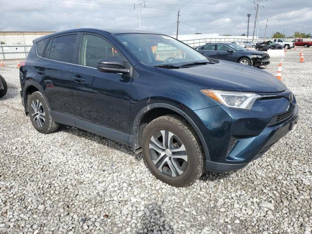 JTMZFREV4JJ192808 - 2018 TOYOTA RAV4 LE Noir photo 4