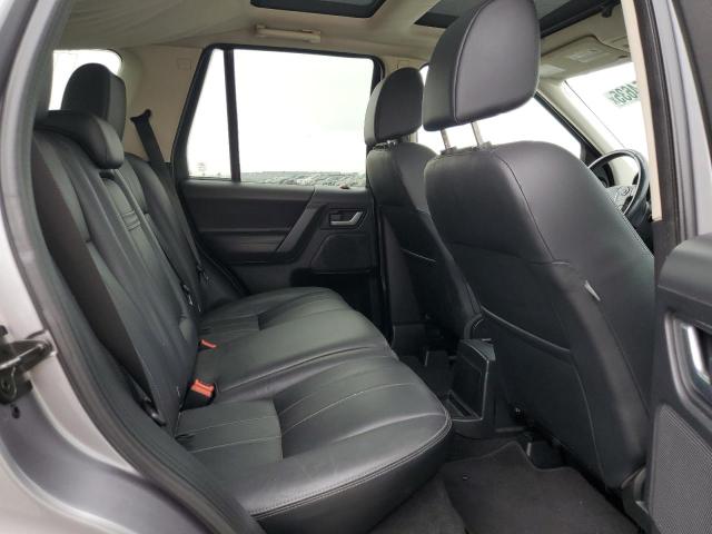 SALFR2BG2DH340692 - 2013 LAND ROVER LR2 HSE GRAY photo 11