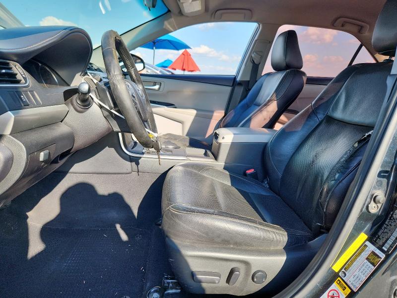 4T1BF1FK6FU074767 - 2015 TOYOTA CAMRY SE LE Սև լուսանկար 7