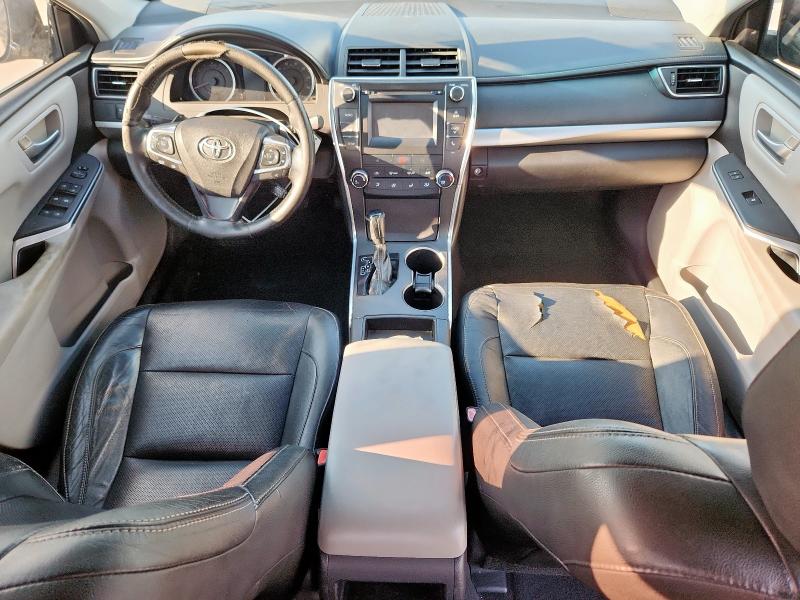 4T1BF1FK6FU074767 - 2015 TOYOTA CAMRY SE LE Սև լուսանկար 8