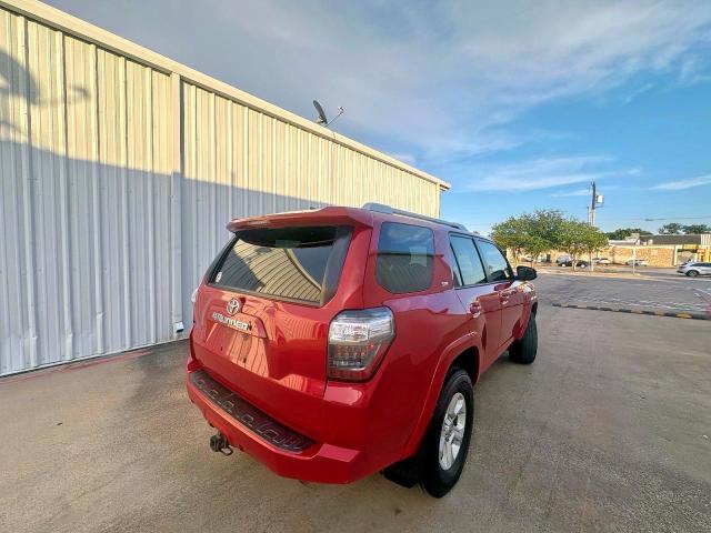 JTEBU5JRXG5320815 - 2016 TOYOTA 4RUNNER SR5/SR5 PREMIUM RED photo 4