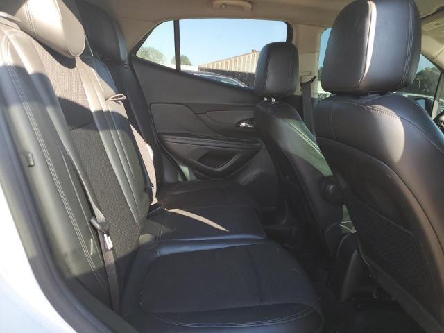 KL4CJASBXJB589279 - 2018 BUICK ENCORE PREFERRED Biały zdjęcie 10