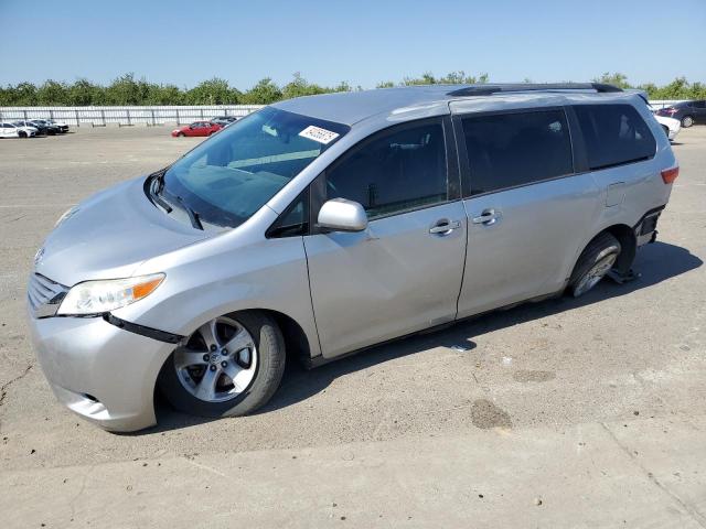 2015 TOYOTA SIENNA LE, 