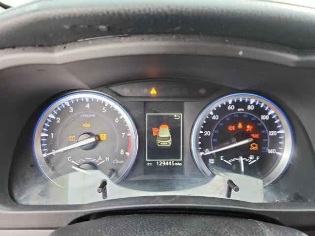 5TDJZRFH9HS434342 - 2017 TOYOTA HIGHLANDER SE GRAY photo 9