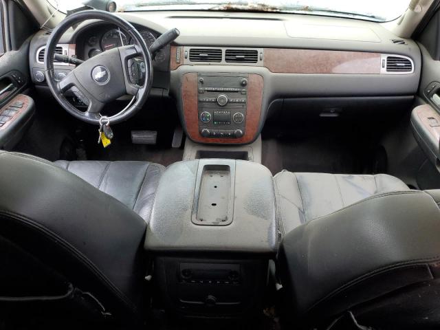 1GCJK33648F159273 - 2008 CHEVROLET SILVERADO K3500 BLACK photo 8