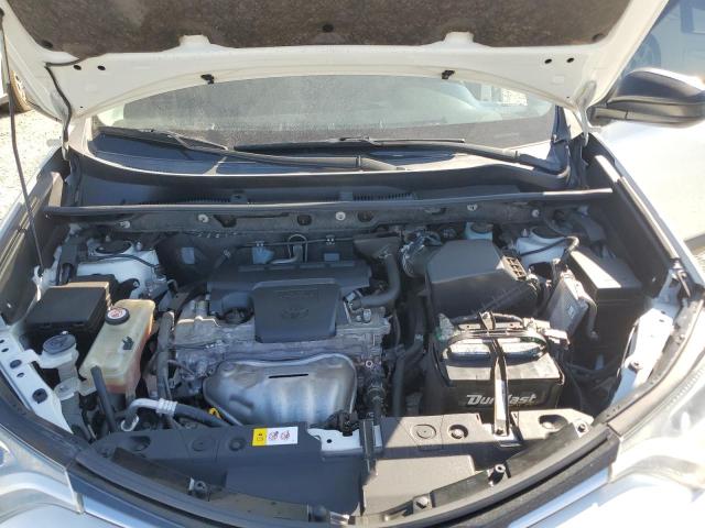JTMZFREV8HJ104031 - 2017 TOYOTA RAV4 LE 白色 照片 12