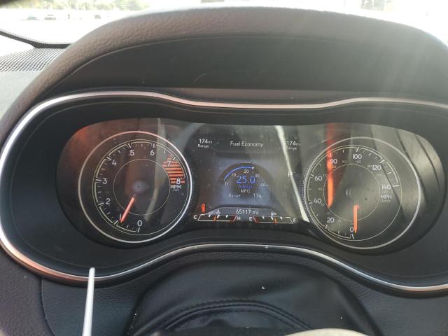 1C4PJMBXXLD613253 - 2020 JEEP CHEROKEE TRAILHAWK WHITE photo 9