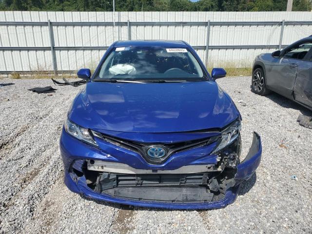 4T1B31HKXJU500068 - 2018 TOYOTA CAMRY LE 蓝色 照片 5