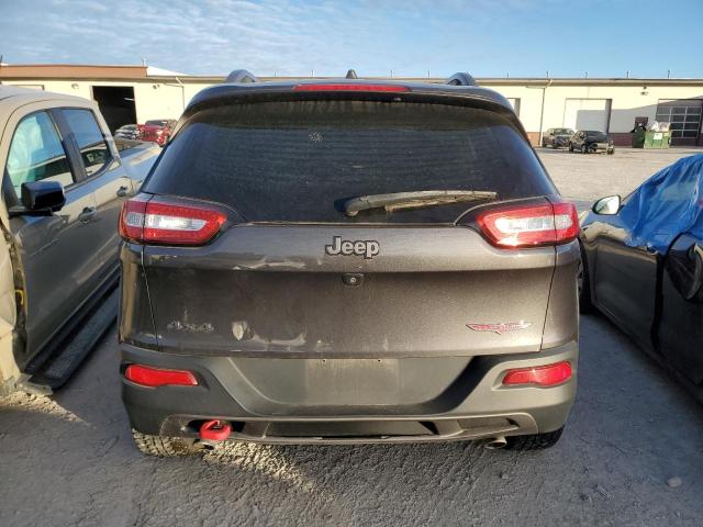 1C4PJMBS7GW288639 - 2016 JEEP CHEROKEE TRAILHAWK CHARCOAL photo 6
