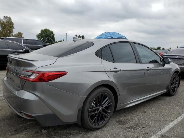 4T1DAACK8SU613654 - 2025 TOYOTA CAMRY XSE Grau Foto 3