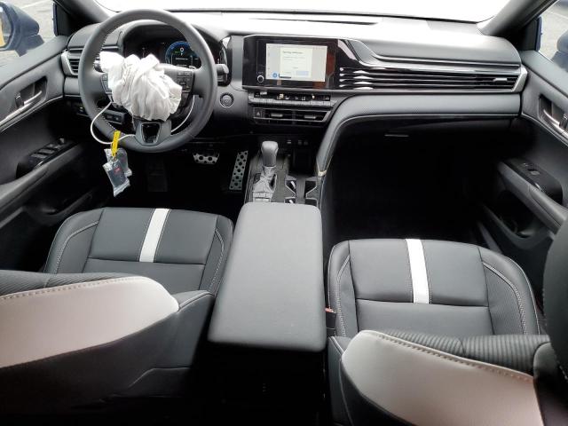 4T1DAACK8SU613654 - 2025 TOYOTA CAMRY XSE Grau Foto 8