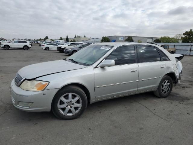 2002 TOYOTA AVALON XL, 
