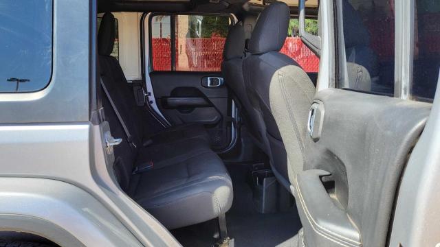 1C4HJXEN2MW654143 - 2021 JEEP WRANGLER U SAHARA SILVER photo 6