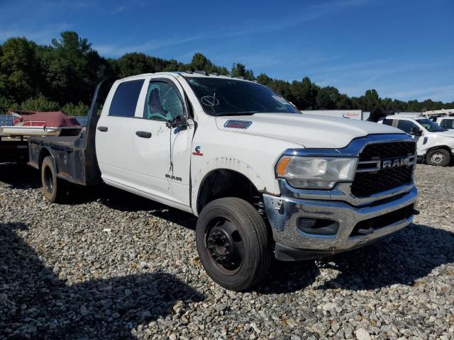 3C7WRNEL5KG521443 - 2019 RAM 5500 أبيض صورة 4