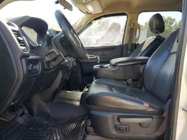 3C7WRNEL5KG521443 - 2019 RAM 5500 أبيض صورة 7