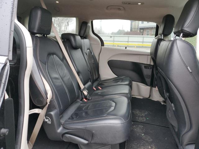 2C4RC1BG9HR832128 - 2017 CHRYSLER PACIFICA TOURING L BLACK photo 11