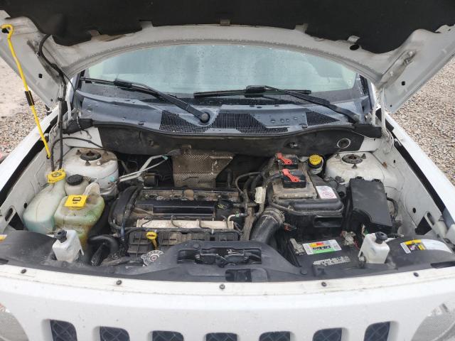 1C4NJPBA4FD284266 - 2015 JEEP PATRIOT SPORT Белый фото 11
