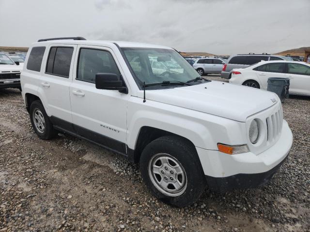 1C4NJPBA4FD284266 - 2015 JEEP PATRIOT SPORT Белый фото 4