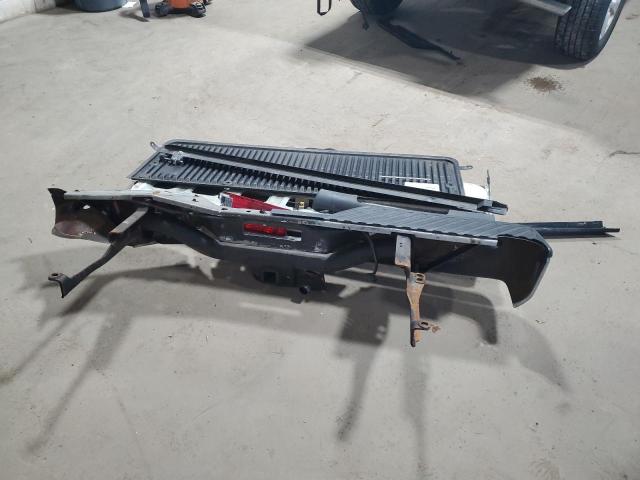 1N6BA07C09N306277 - 2009 NISSAN TITAN XE WHITE photo 12